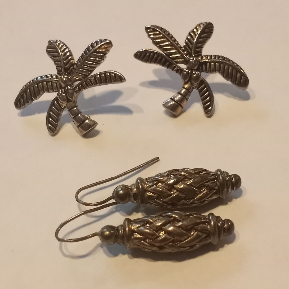Two Pairs of Tropical Themed Earrings